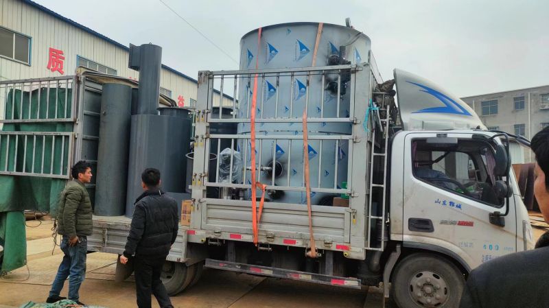 立式2吨生物质蒸发器装车发往江苏泰州